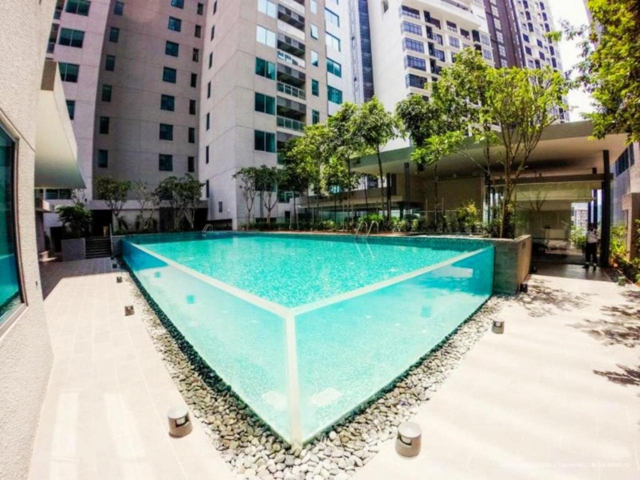 Summer Suites Klcc By Apartx กัวลาลัมเปอร์ ภายนอก รูปภาพ